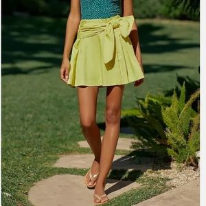 Anthropologie Maeve Bow Tie Mini Skirt L lime color